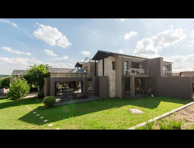 4 BEDROOM HOUSE FOR SALE IN SADDLEBROOK ESTATE